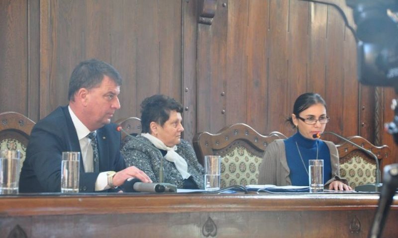 135.000 de hectare de teren agricol din judeţul Mureş au nevoie de lucrări de ameliorare 135.000 de hectare de teren agricol din judeţul Mureş au nevoie de lucrări de ameliorare