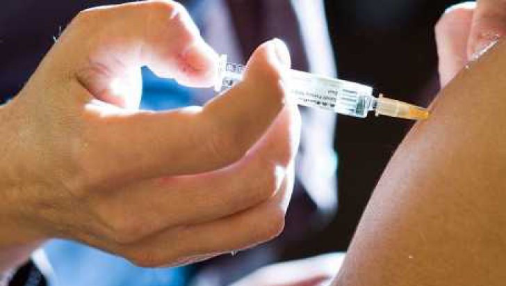 Începe campania de vaccinare antigripală