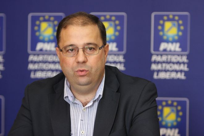 Experimentul numit Guvern de tehnocrați va fi un eșec, crede senatorul Marius Pașcan Experimentul numit Guvern de tehnocrați va fi un eșec, crede senatorul Marius Pașcan
