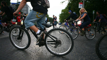 Peste 10% din accidentele din judeţul Mureş, cauzate de biciclişti