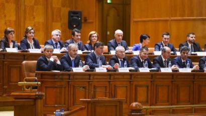 Cabinetul Cioloș a depus jurământul