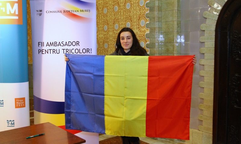 Consiliul Județean Mureș a suplimentat numărul steagurilor tricolore Consiliul Județean Mureș a suplimentat numărul steagurilor tricolore