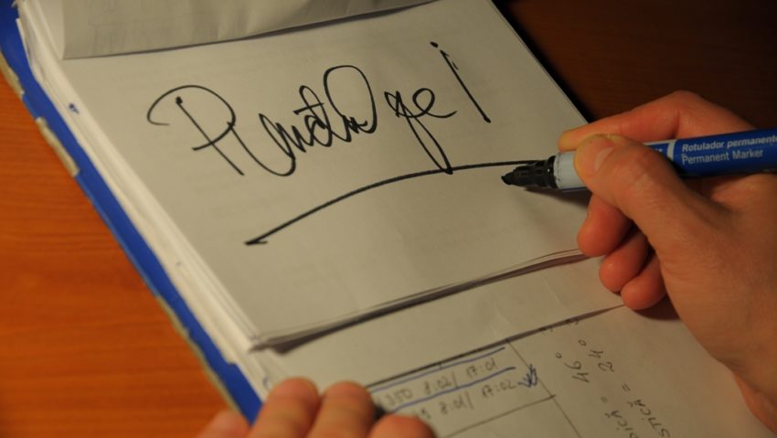 Punctul pe I cu Radu Florea-Așteptări prea mari pentru un guvern atât de interimar Punctul pe I cu Radu Florea-Așteptări prea mari pentru un guvern atât de interimar