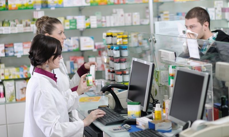 Zece noi medicamente vor intra pe lista celor compensate şi gratuite Zece noi medicamente vor intra pe lista celor compensate şi gratuite