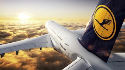 Asociaţia însoţitorilor de zbor prelungește greva în Germania