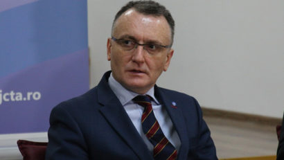Asociații ale elevilor critică propunerea ministrului educației