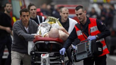 Atacurile din Paris – 129 de persoane ucise şi alte 352 rănite