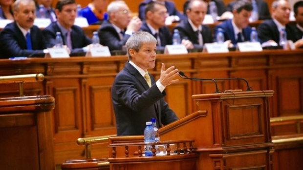 Guvernul studiază dacă majorarea salariilor bugetarilor cu 10 procente poate fi susţinută Guvernul studiază dacă majorarea salariilor bugetarilor cu 10 procente poate fi susţinută