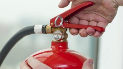 Din cele 19.000 de şcoli din România, doar 7% au autorizaţie cu privire la protecţia contra incendiilor