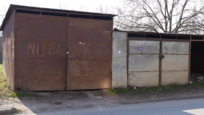 Proprietarii garajelor din Sfântu Gheorghe, obligaţi să declare autovehiculele staţionate în acestea
