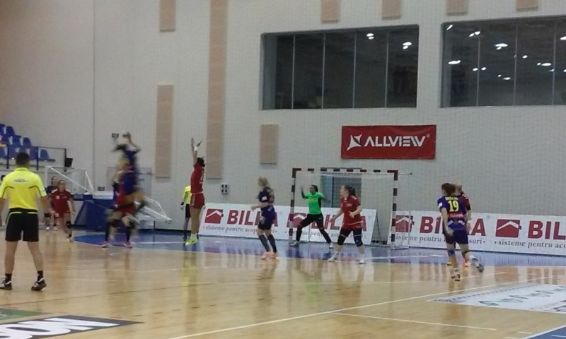 Duel românesc în optimile de finală ale Cupei EHF la handbal feminin : Corona – Roman