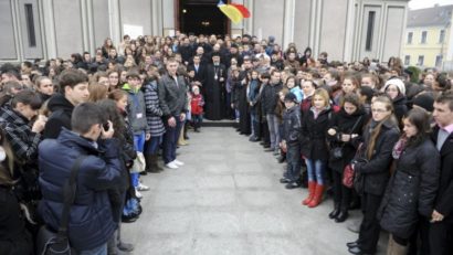 Mii de tineri ortodocși vin la Tg.Mureș pentru a afla răspunsuri la probleme actuale