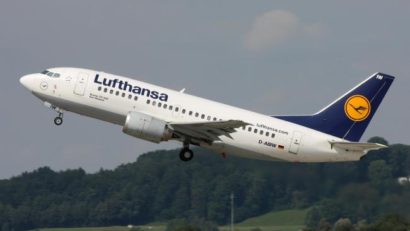 Mai mult de 100 de mii de pasageri sunt afectaţi de protestele companiei Lufthansa