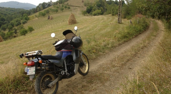 Motociclete interzise în zone muntoase din Sibiu Motociclete interzise în zone muntoase din Sibiu