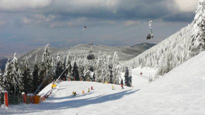 Ski-pass-urile pentru pârtiile din Poiana Brașov pot fi încărcate on-line