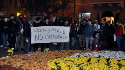 Mureşenii continuă să iasă în stradă