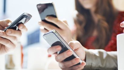 Cei care au telefoane cu sistem android pot fi vizaţi de ameninţări informatice