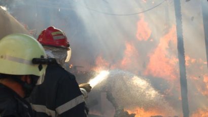 Incendiu de fânaț în localitatea mureșeană Recea