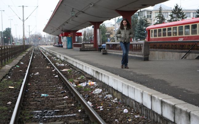 CFR Braşov vrea să dea în chirie spaţiile comerciale din Gara Braşov