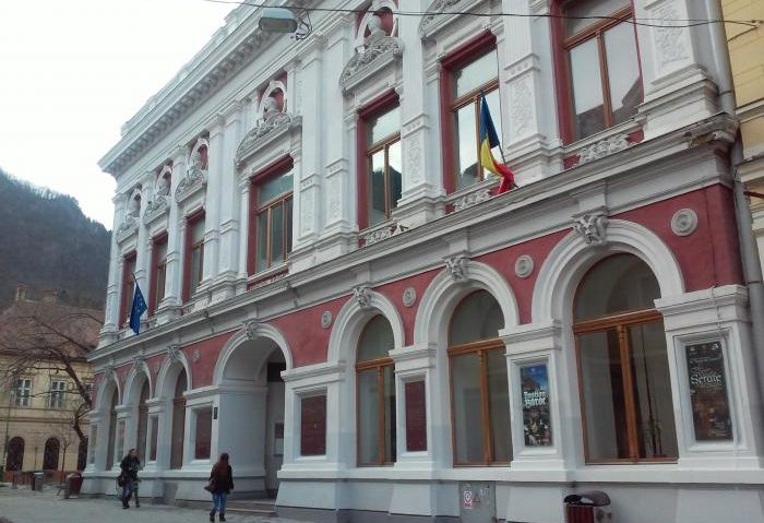 Centrul Cultural Reduta din Brașov, vă invită până pe 24 ianuarie, să vedeți o inedită expoziție de fotografie etnografică