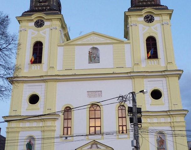Catedrala mitropolitană din Blaj își deschide porțile milostivirii