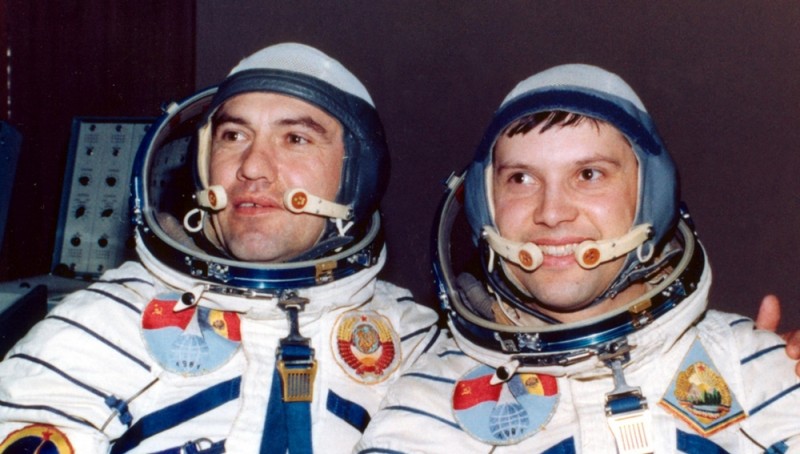 Dumitru Prunariu – singurul român care a zburat vreodată în spațiul cosmic Dumitru Prunariu – singurul român care a zburat vreodată în spațiul cosmic