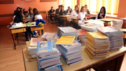 Toate manualele au ajuns în școlile mureșene, cu câteva excepții