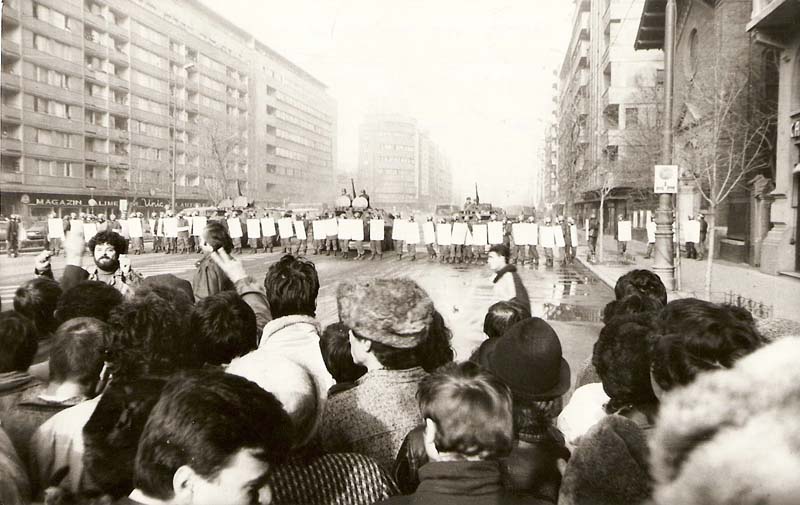La Timişoara continuă astăzi manifestările care marchează 26 de ani de la Revoluţie