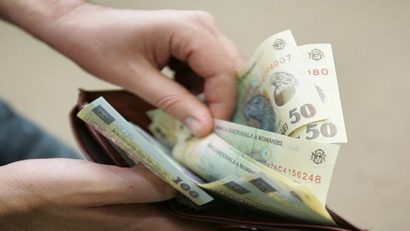 27 de burse pentru tinerii din Mureș