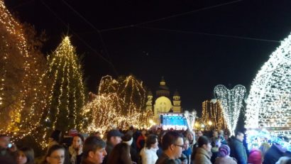 S-a dat startul sărbătorilor de iarnă la Tîrgu-Mureş