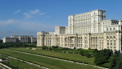 Agrostar protestează marţi la Parlament faţă de Legea vânătorii