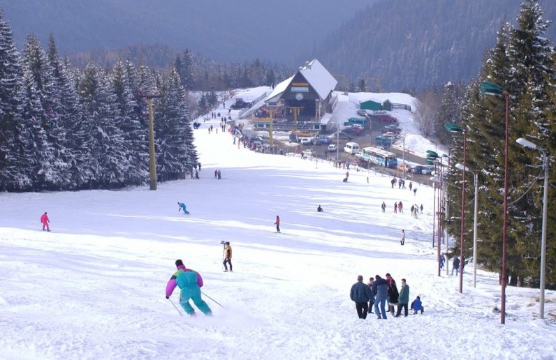 Sezonul de schi şi snowboard se deschide duminică la Păltiniş