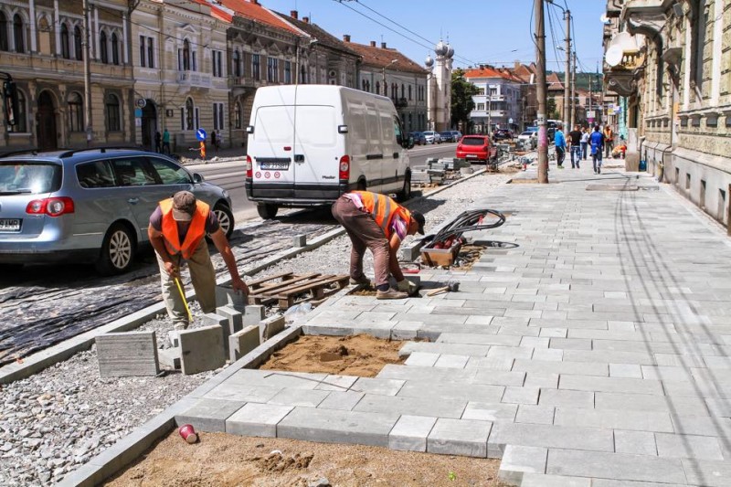 Întreținerea și amenajarea străzilor, cele mai costisitoare probleme ale Brașovului
