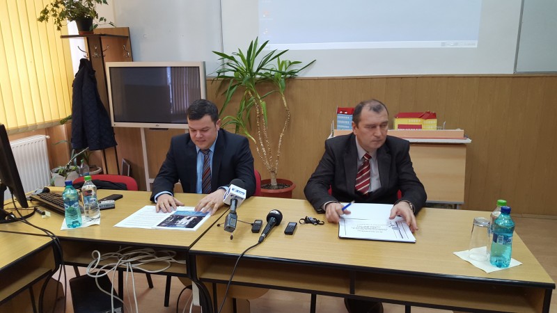 Doi candidaţi îşi doresc fotoliul de rector la Universitatea „Petru Maior” din Tîrgu-Mureş