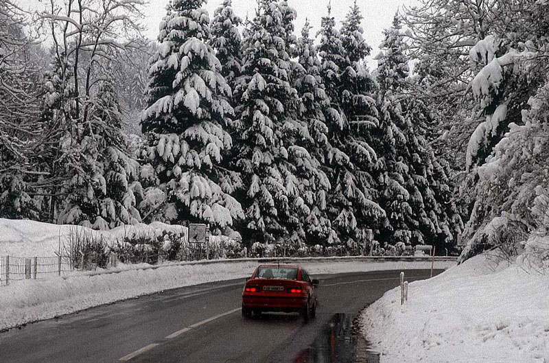 La această oră nu sunt drumuri naționale închise din cauza vremii nefavorabile sau a accidentelor rutiere