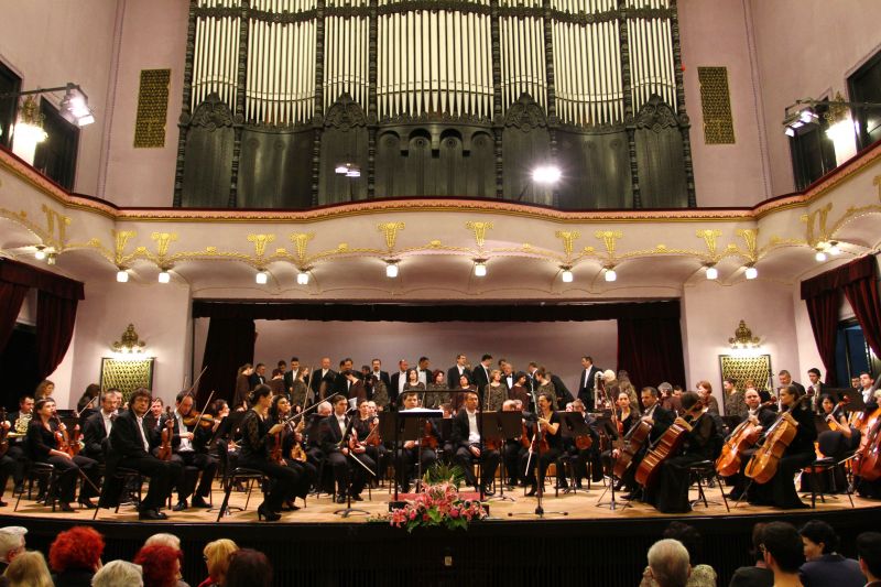 3 concerte ale Filarmonicii din Tîrgu Mureș în debutul noului an