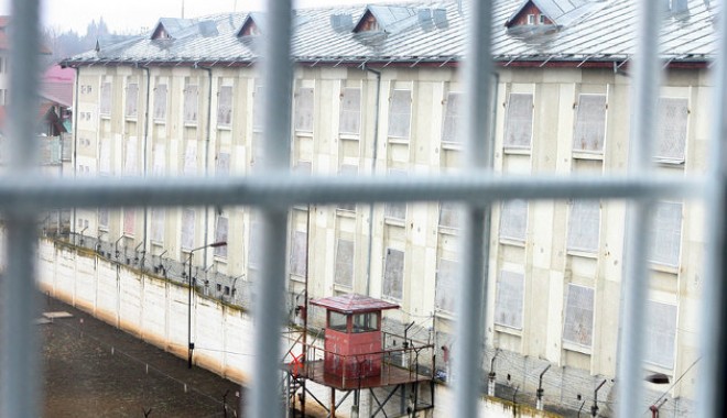 Sindicaliştii din penitenciare încep mişcări de protest în toată ţara