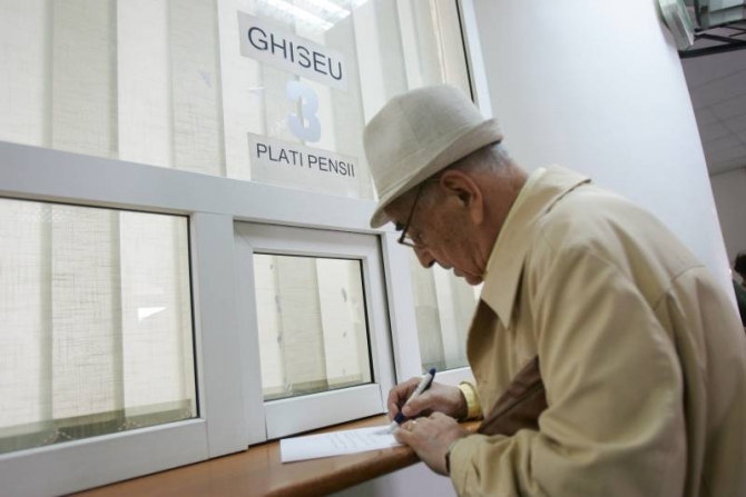În Mureș au fost confirmate aproape 150 de erori la recalcularea dosarelor de pensii