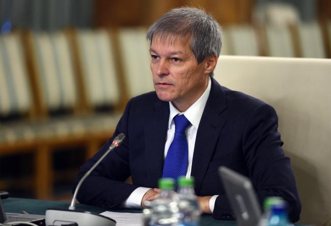Dacian Cioloș: Sistemul antirachetă de la Deveselu e în grafic, nu e o ameninţare faţă de o ţară anume Dacian Cioloș: Sistemul antirachetă de la Deveselu e în grafic, nu e o ameninţare faţă de o ţară anume