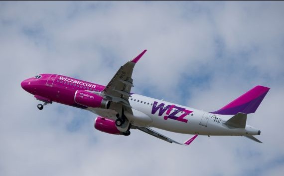 Avion de pe ruta Budapesta – Târgu Mureş, întors din drum