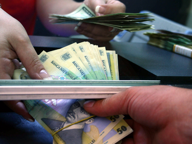De azi, scad ratele la creditele nebancare iar dobânzile sunt plafonate