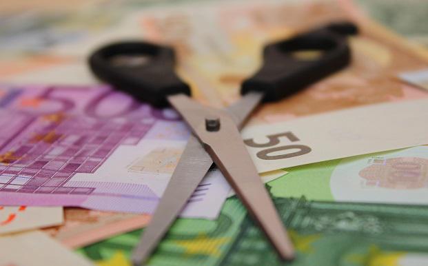 Fondurile europene întârzie să ajungă la fermierii români