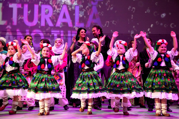 Gala Culturală Internaţională la Bucureşti