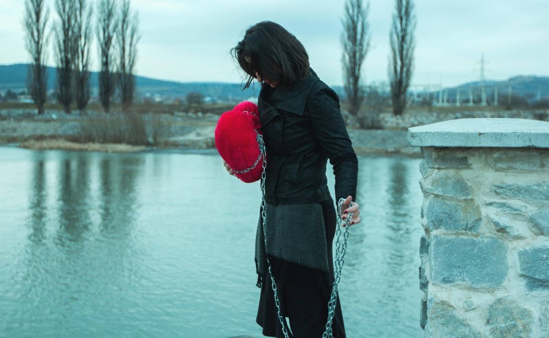 Blog Vorbe din pălărie: Iubirea nu se definește, se trăiește… boom, boom can you feel your Heartbeat?