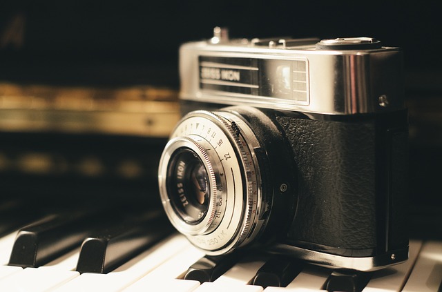 Expoziţie inedită de fotografie la Brașov
