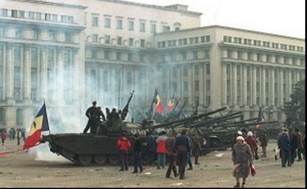 Românii care au făcut plângere în dosarul Revoluţiei vor primi despăgubiri