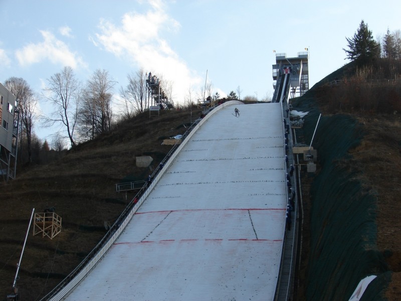 La Cheile Grădiştei şi Râşnov încep luni campionatele mondiale de schi nordic La Cheile Grădiştei şi Râşnov încep luni campionatele mondiale de schi nordic