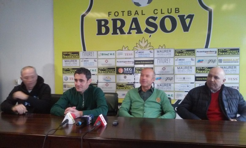 Schimbările se țin lanț: patru pentru FC Brașov