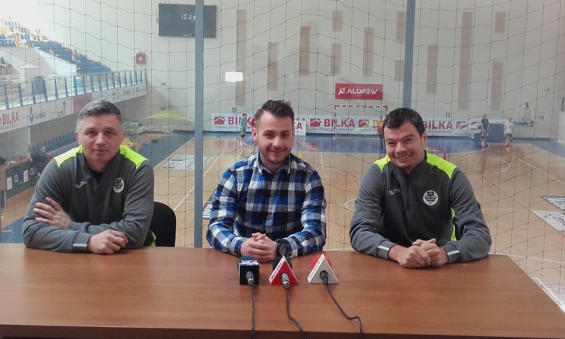 Futsal: Colţea Braşov, faţă în faţă cu Liga I