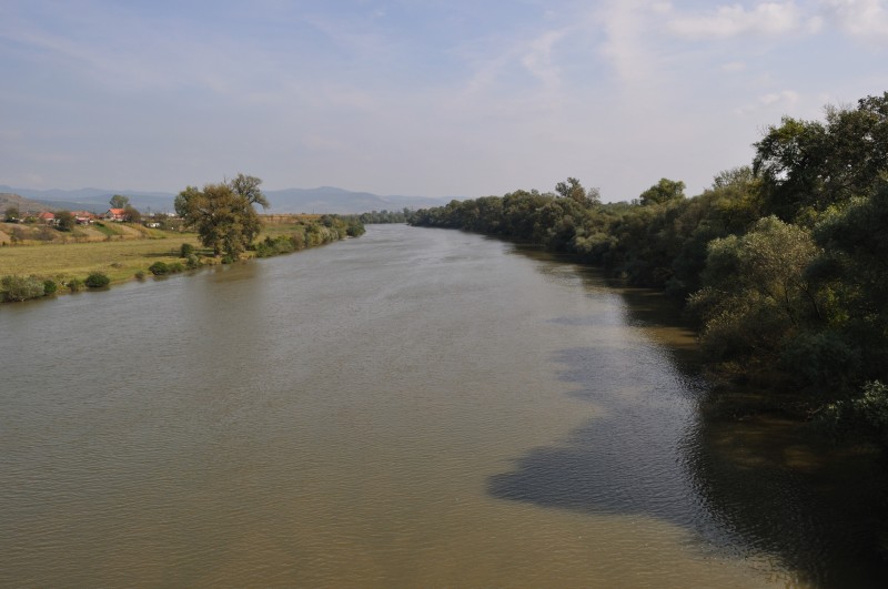 Mâine începe verificarea modului în care au fost salubrizate cursurile de apă din judeţul Mureş